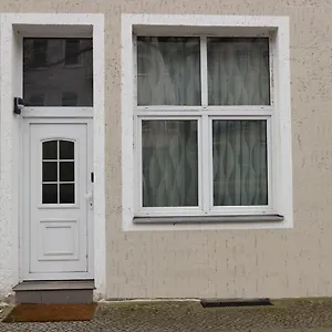 https://holiday-home-roy-berlin.find-berlin-hotels.com